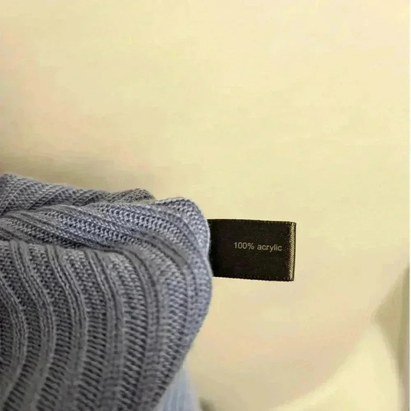 The Limited Small Light Periwinkle Blue Dolman V-neck Loose Knit Sweater - Picture 6 of 7